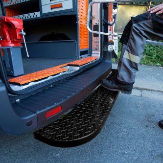 Volkswagen Crafter Rear Step - Up To 2017 - Hubb Systems Assured Rear Step